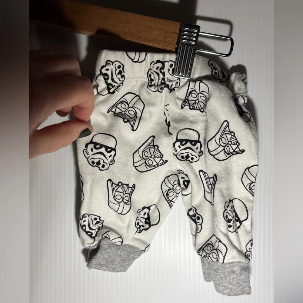 Kids Graphic Print Jogger Pants - Picture 3 of 3